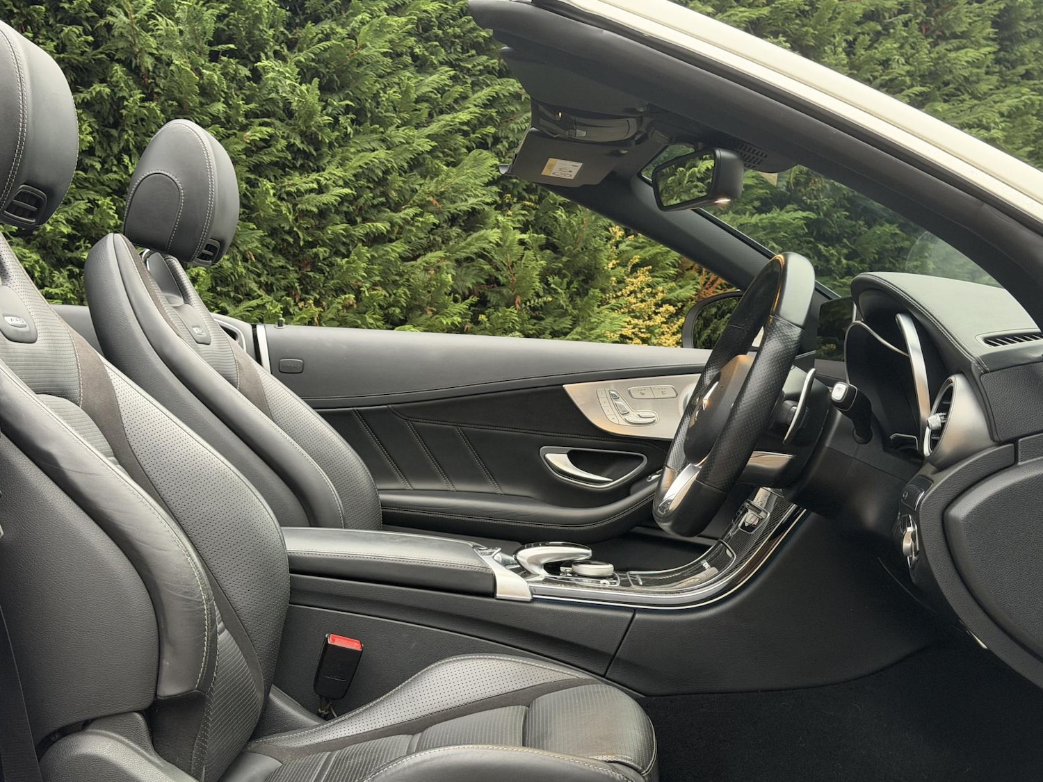 Used Mercedes-Benz C Class 2017 for sale - 76859000: Photo 32