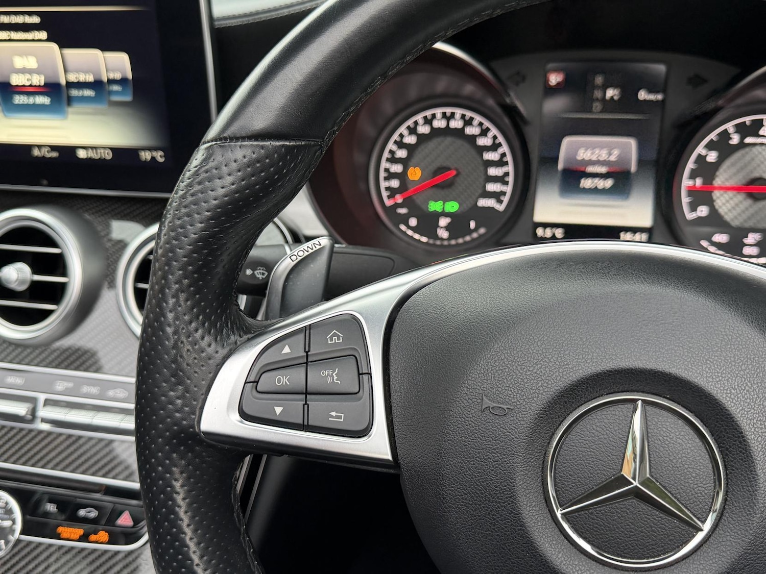 Used Mercedes-Benz C Class 2017 for sale - 76859000: Photo 34