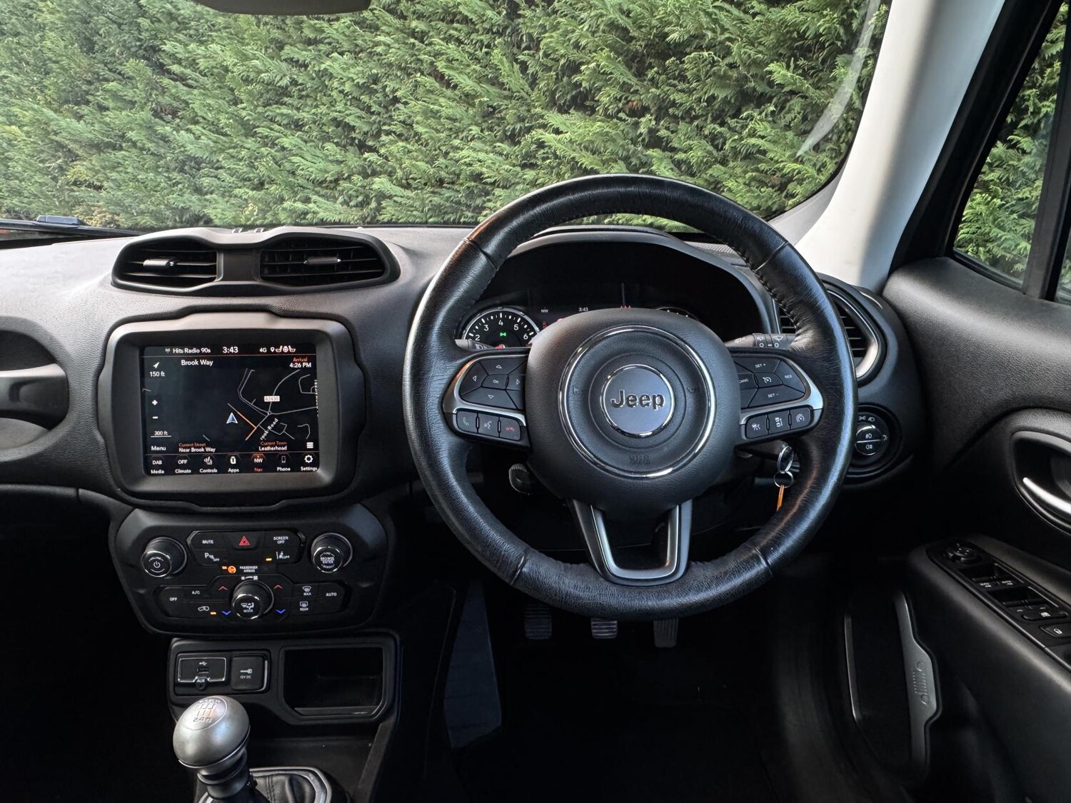 Used Jeep Renegade 2020 for sale - 76750323: Photo 37