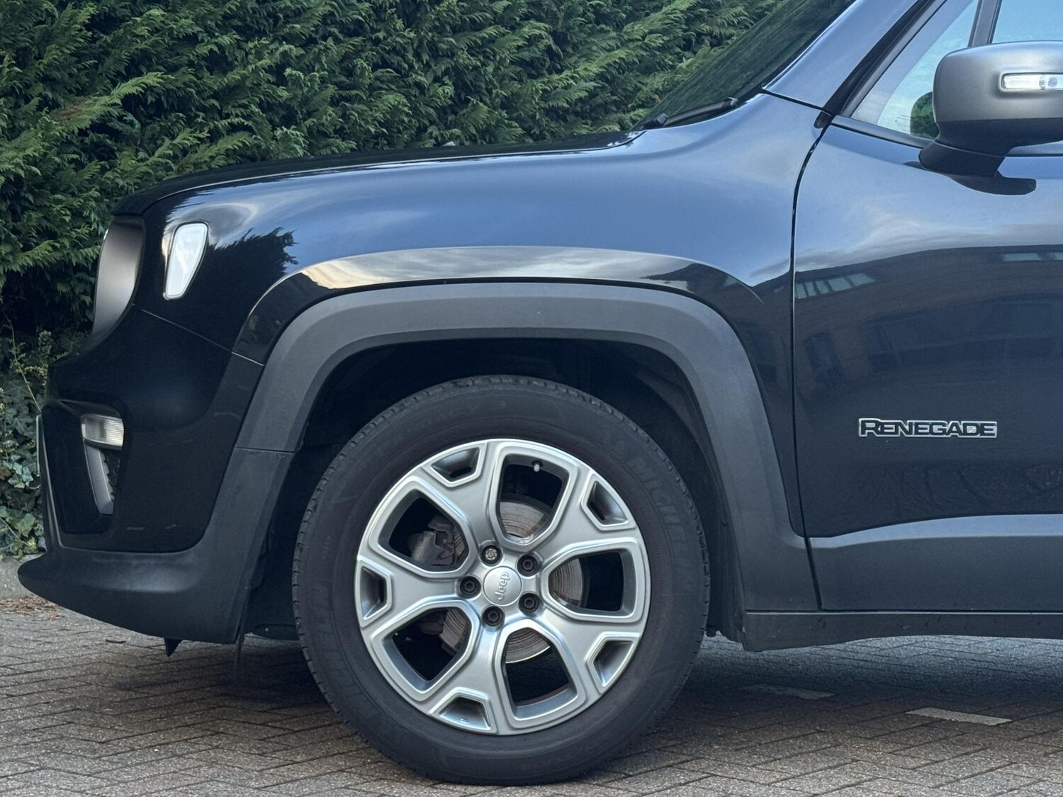 Used Jeep Renegade 2020 for sale - 76750323: Photo 45