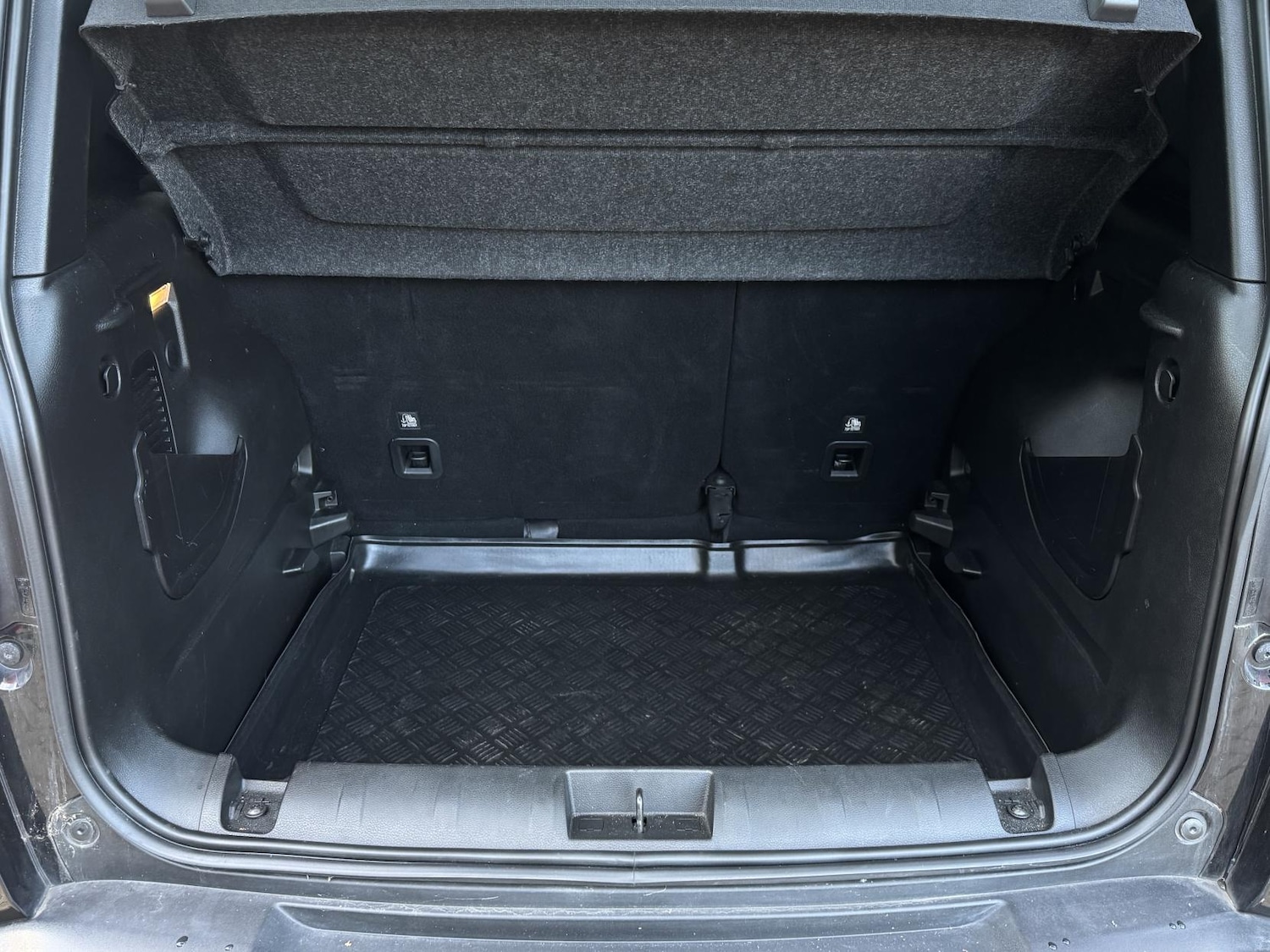 Used Jeep Renegade 2020 for sale - 76750323: Photo 64