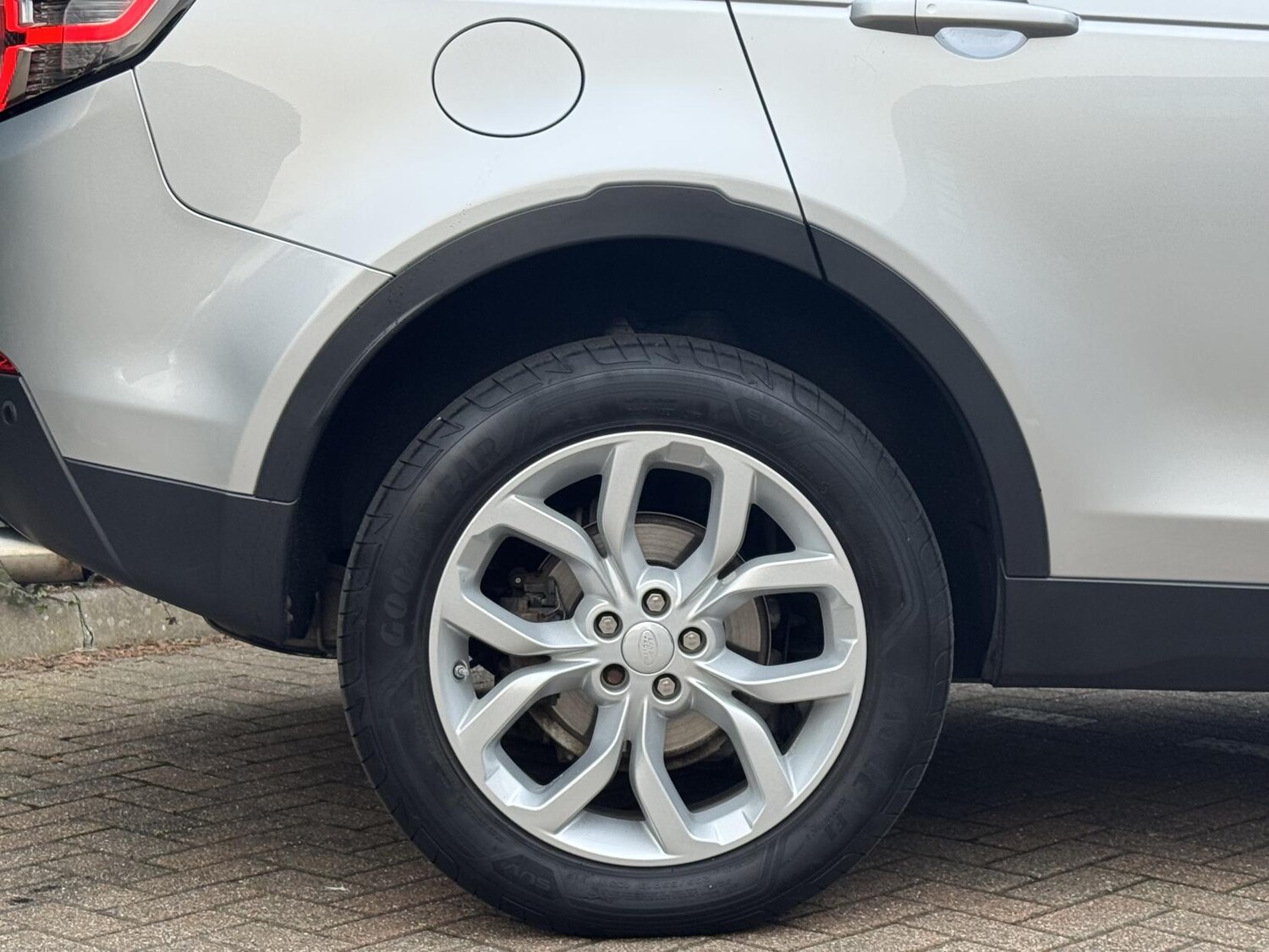 Used Land Rover Discovery Sport 2018 for sale - 77495165: Photo 15