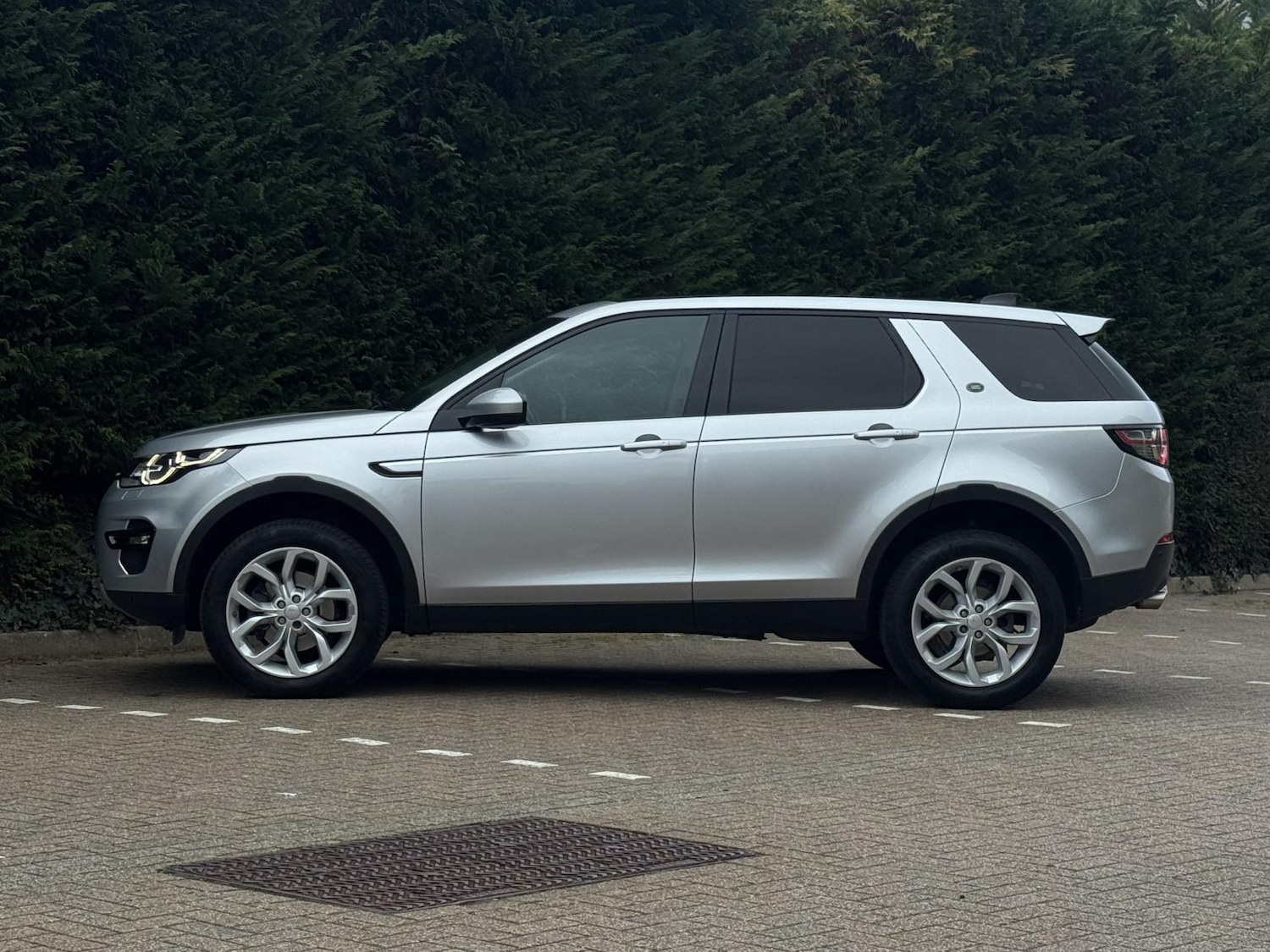 Used Land Rover Discovery Sport 2018 for sale - 77495165: Photo 5