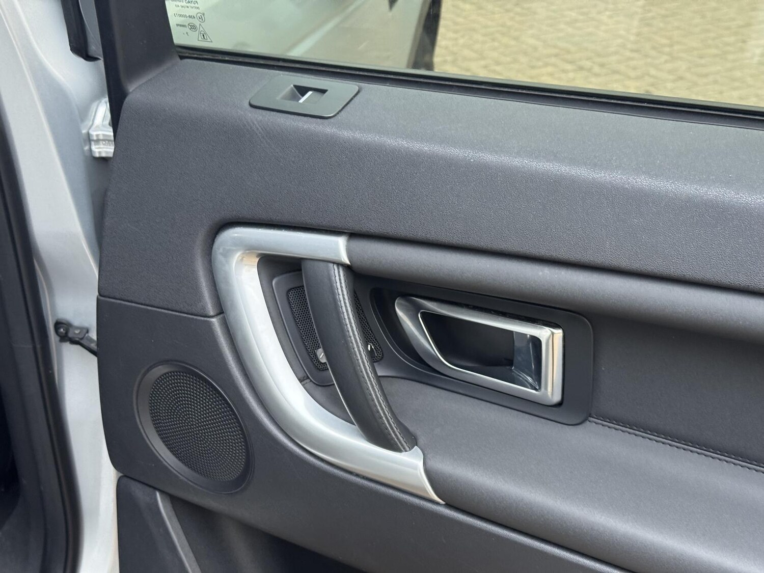 Used Land Rover Discovery Sport 2018 for sale - 77495165: Photo 51