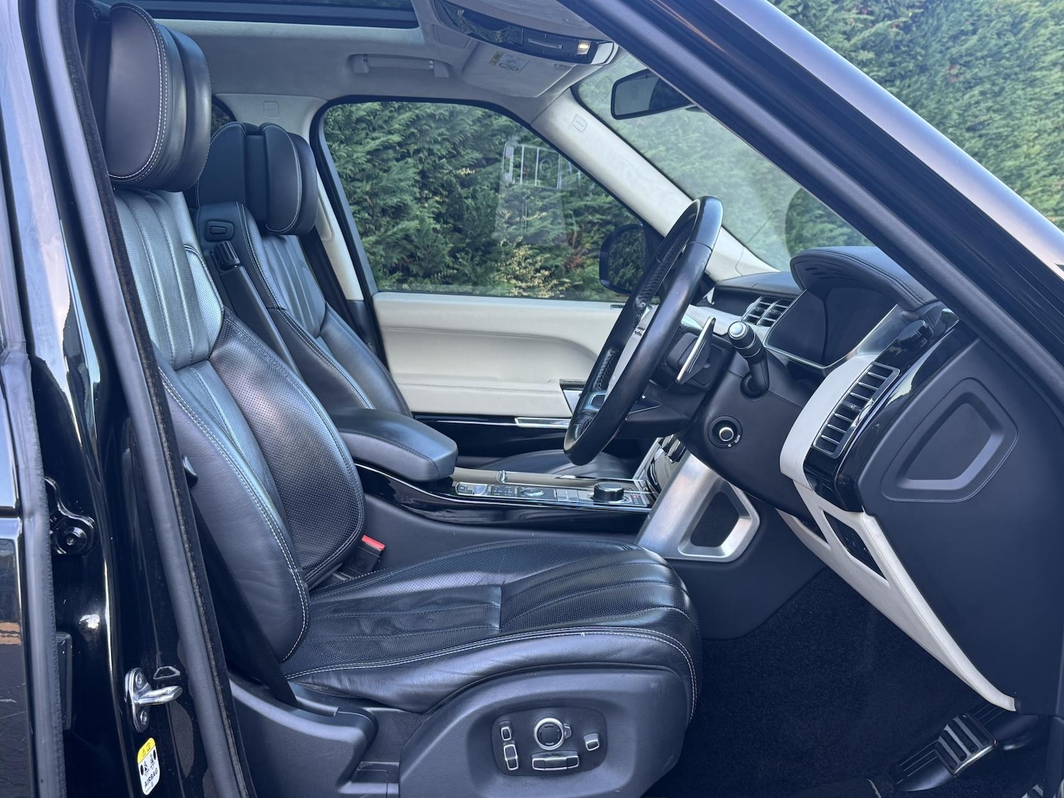 Used Land Rover Range Rover 2015 for sale - 76908403: Photo 27