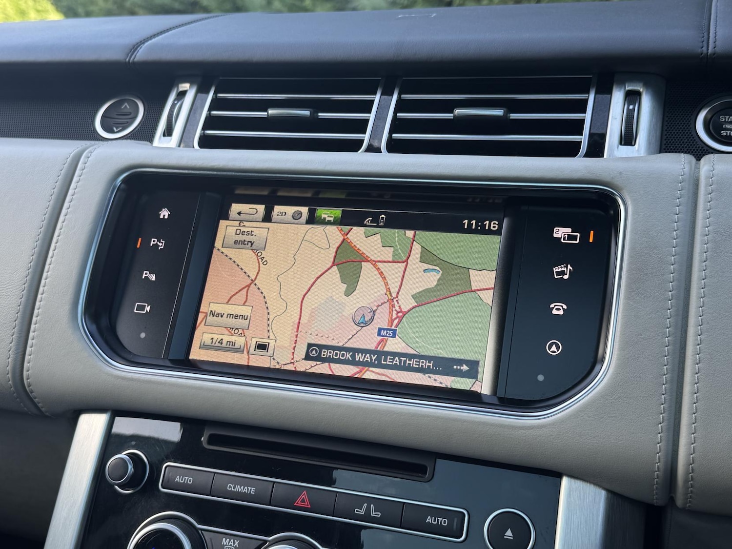 Used Land Rover Range Rover 2015 for sale - 76908403: Photo 38