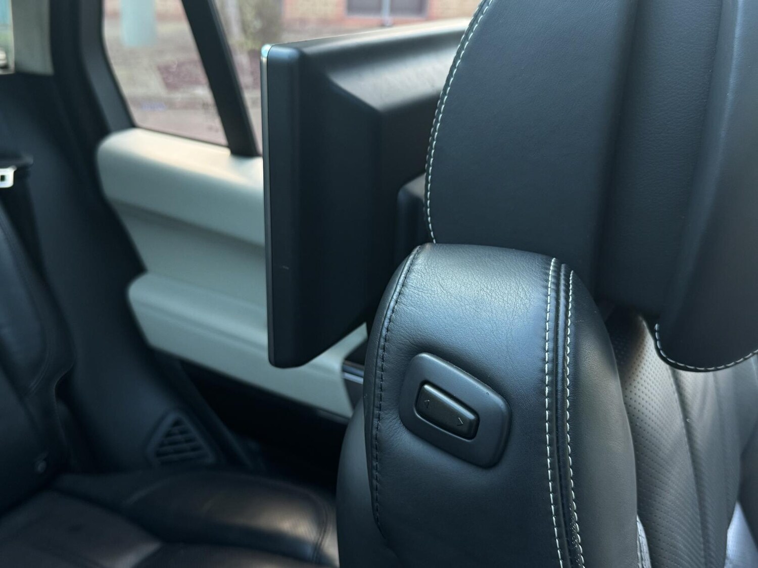 Used Land Rover Range Rover 2015 for sale - 76908403: Photo 70