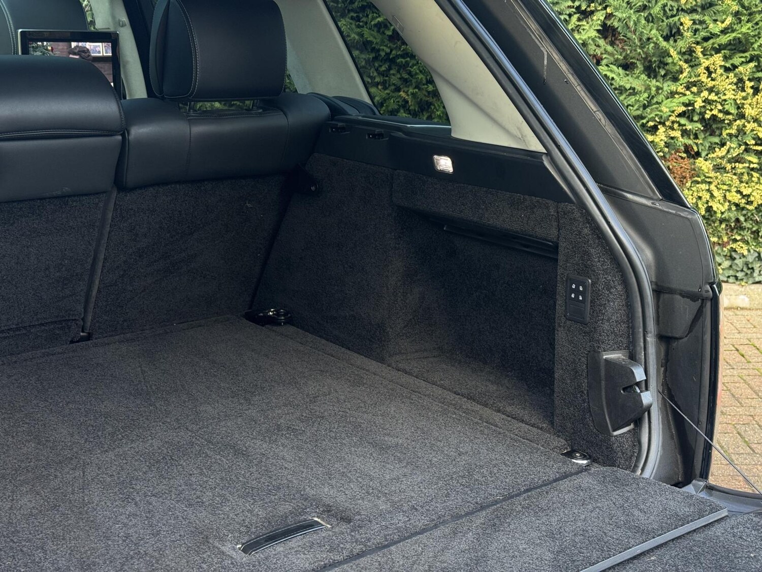 Used Land Rover Range Rover 2015 for sale - 76908403: Photo 75