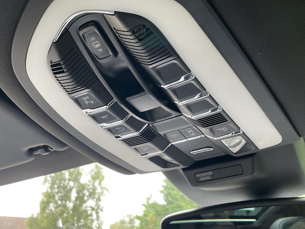 Used Porsche Macan 2018 for sale - 75413910: Photo 39