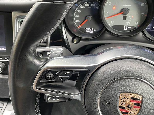 Used Porsche Macan 2018 for sale - 75413910: Photo 41