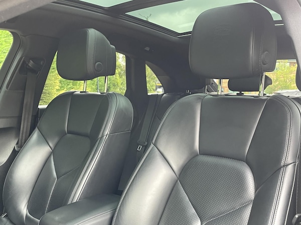 Used Porsche Macan 2018 for sale - 75413910: Photo 50