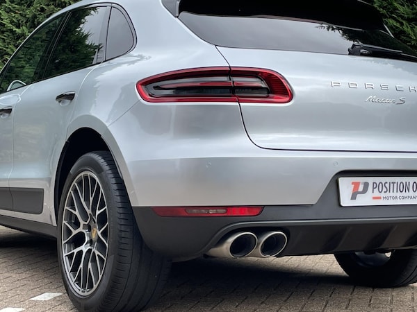 Used Porsche Macan 2018 for sale - 75413910: Photo 54