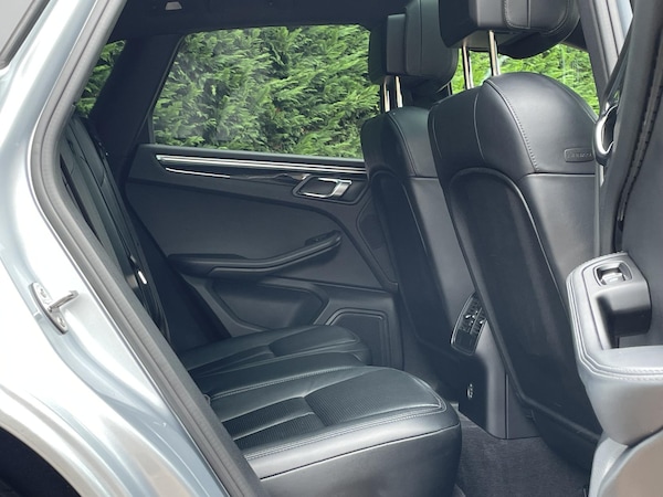 Used Porsche Macan 2018 for sale - 75413910: Photo 61