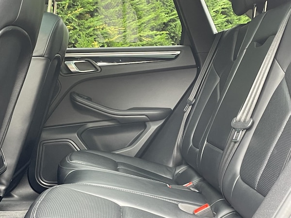 Used Porsche Macan 2018 for sale - 75413910: Photo 65