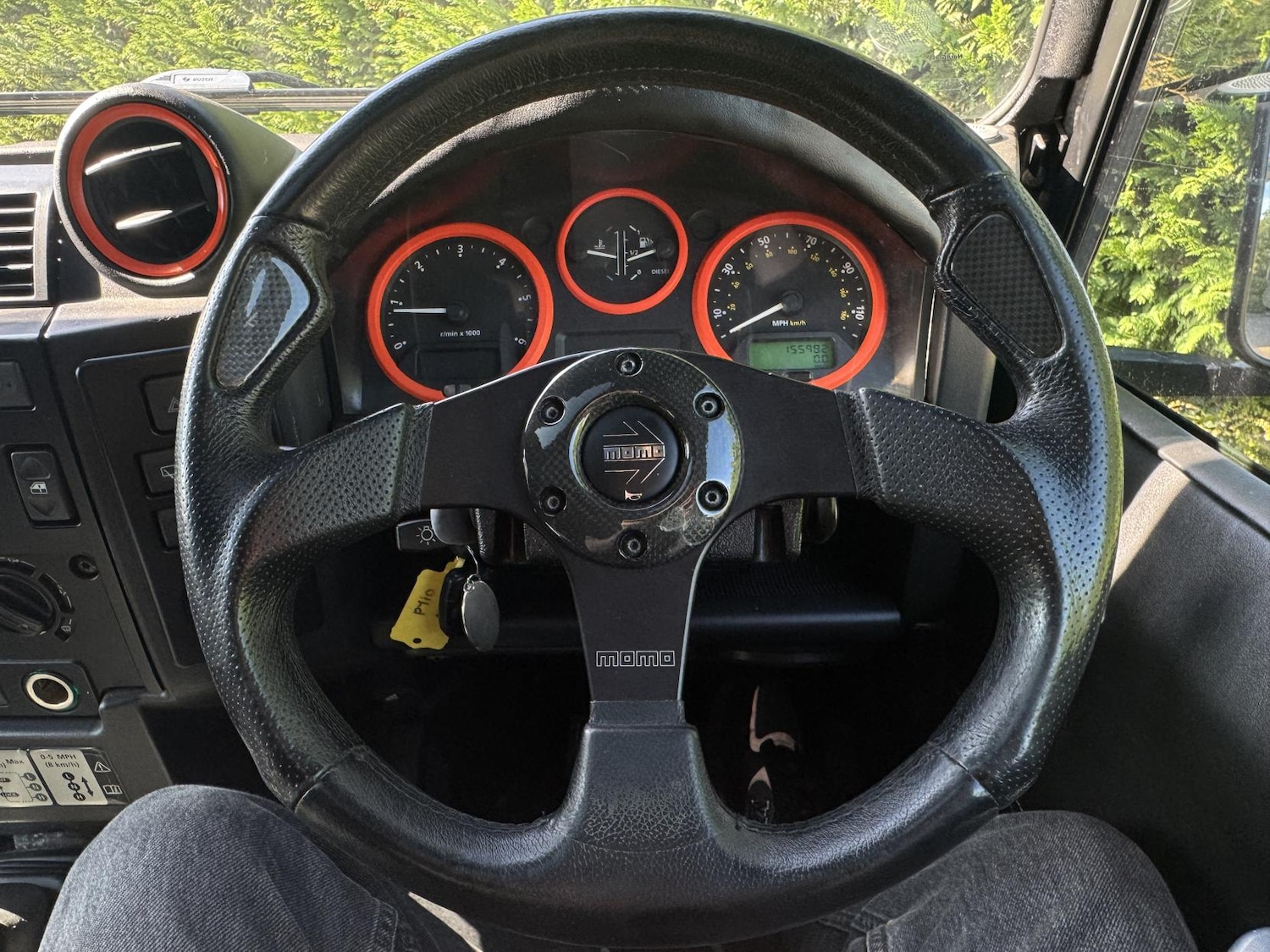 Used Land Rover Defender 90 2010 for sale - 76012035: Photo 35