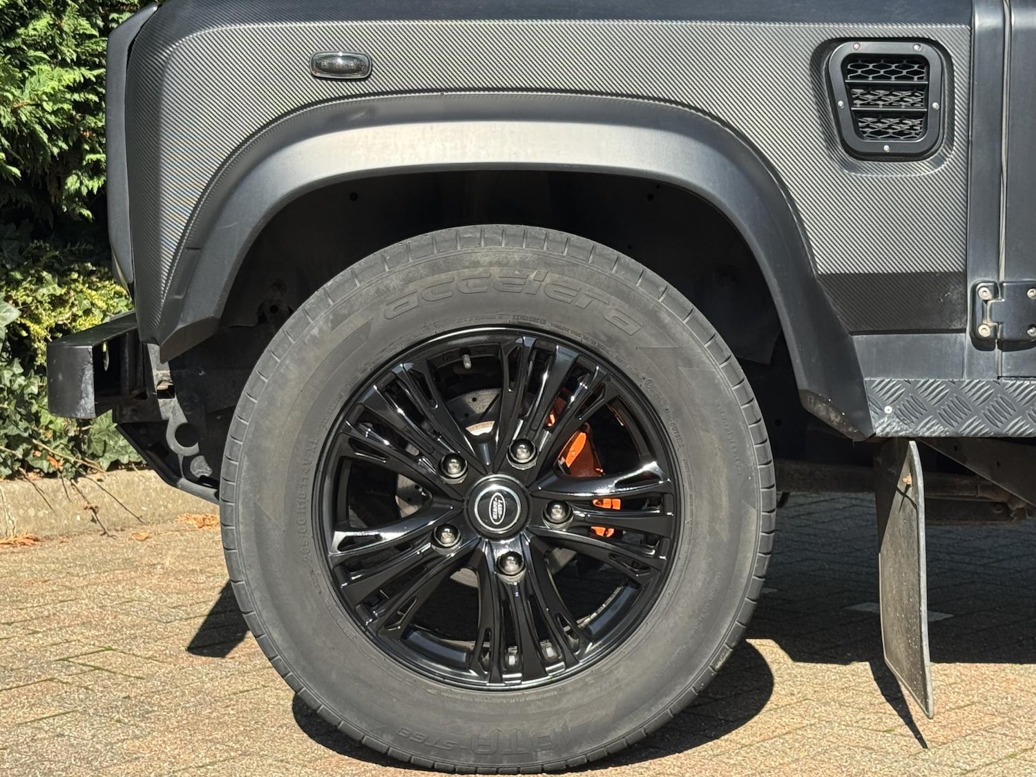 Used Land Rover Defender 90 2010 for sale - 76012035: Photo 42