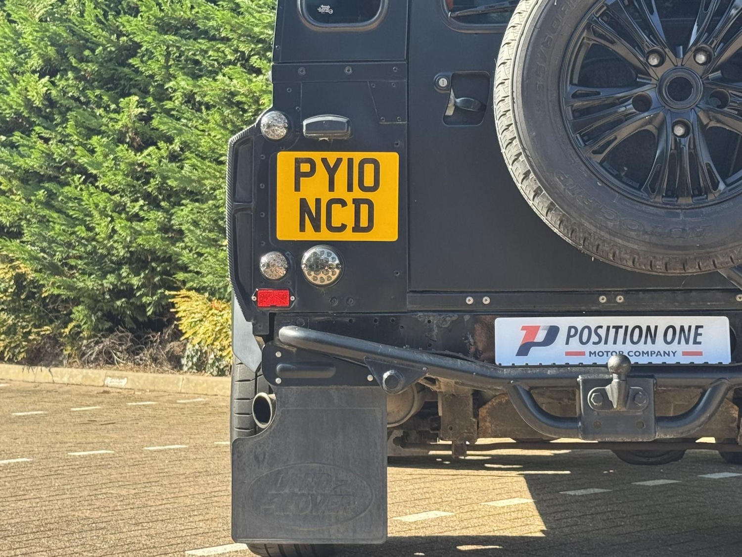 Used Land Rover Defender 90 2010 for sale - 76012035: Photo 46