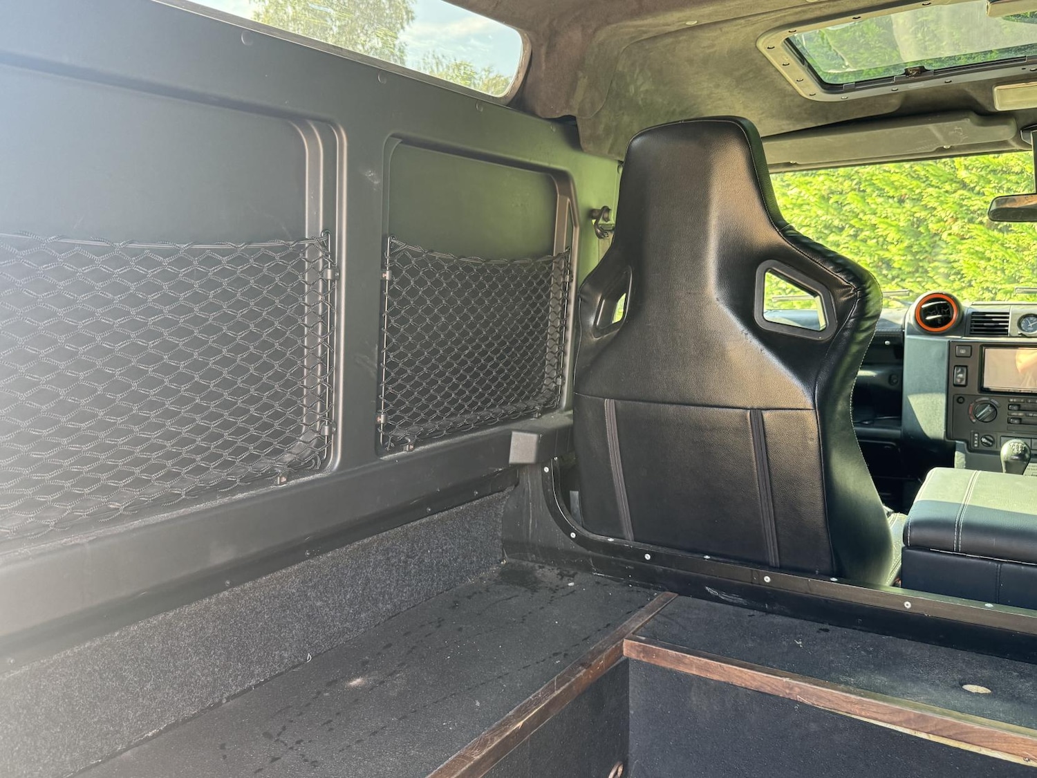 Used Land Rover Defender 90 2010 for sale - 76012035: Photo 53