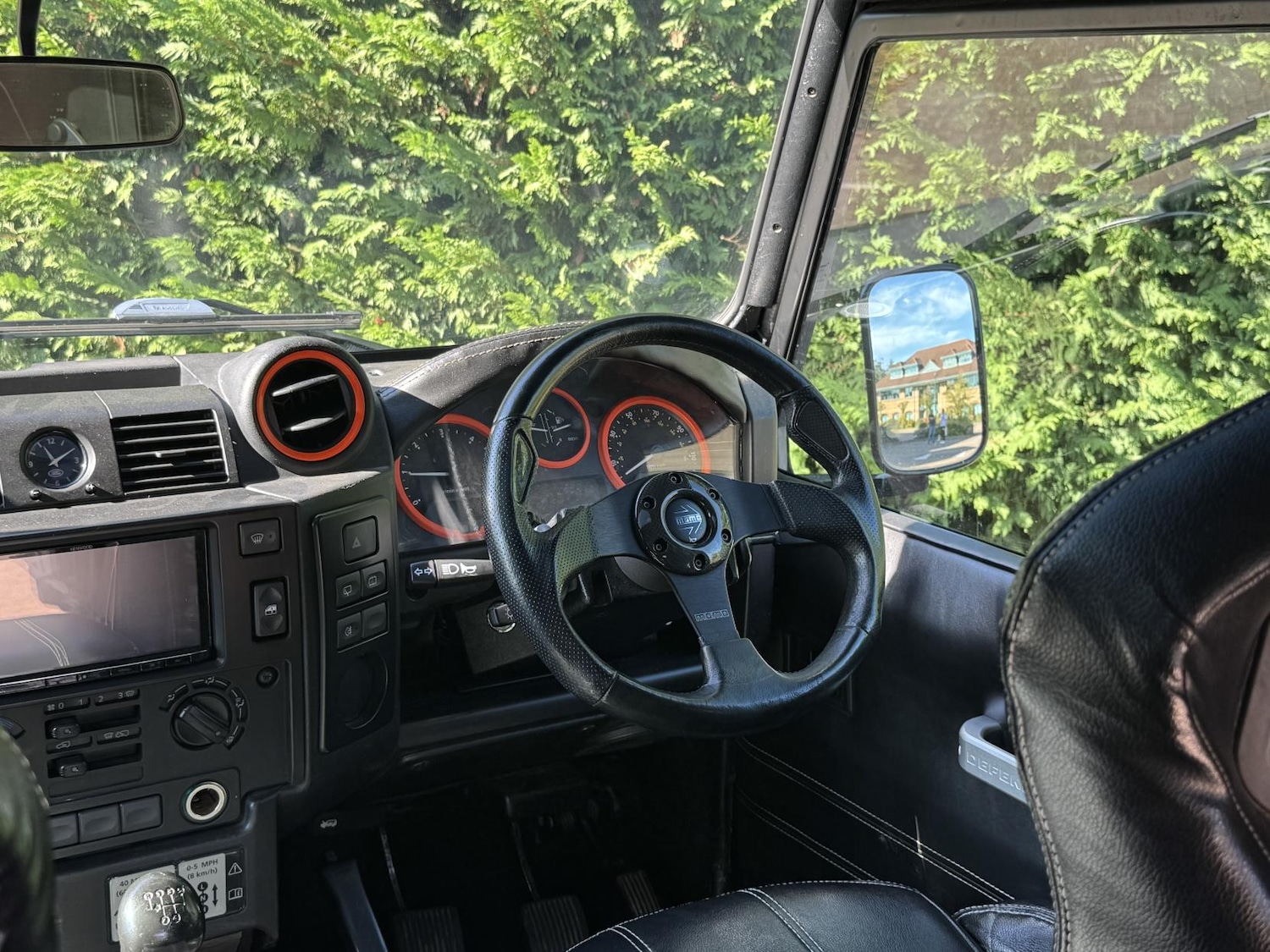 Used Land Rover Defender 90 2010 for sale - 76012035: Photo 56