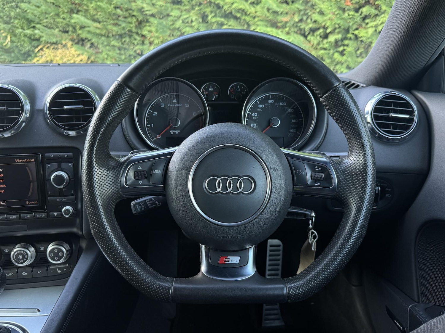 Used Audi TT 2011 for sale - 76782111: Photo 27