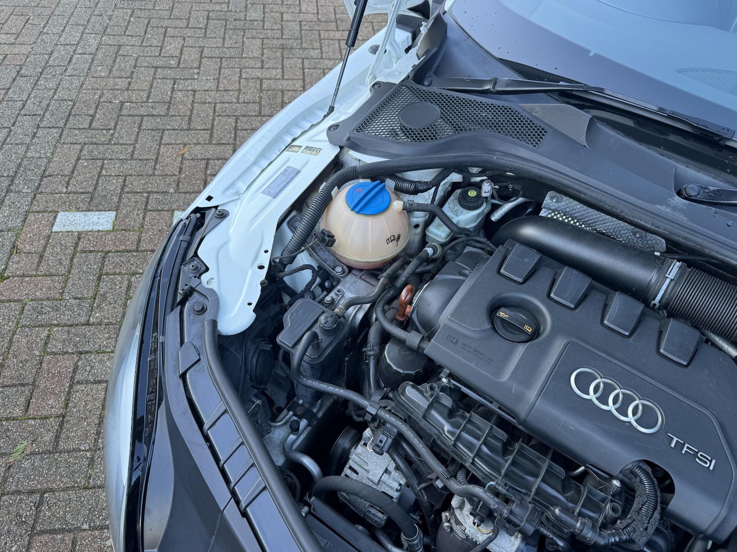 Used Audi TT 2011 for sale - 76782111: Photo 61