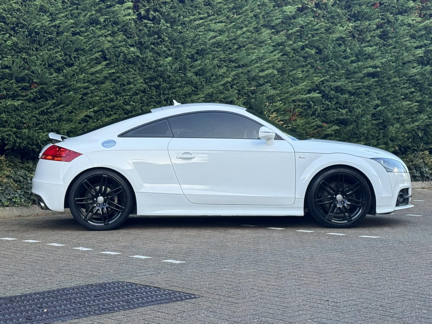 Used Audi TT 2011 for sale - 76782111: Photo 9