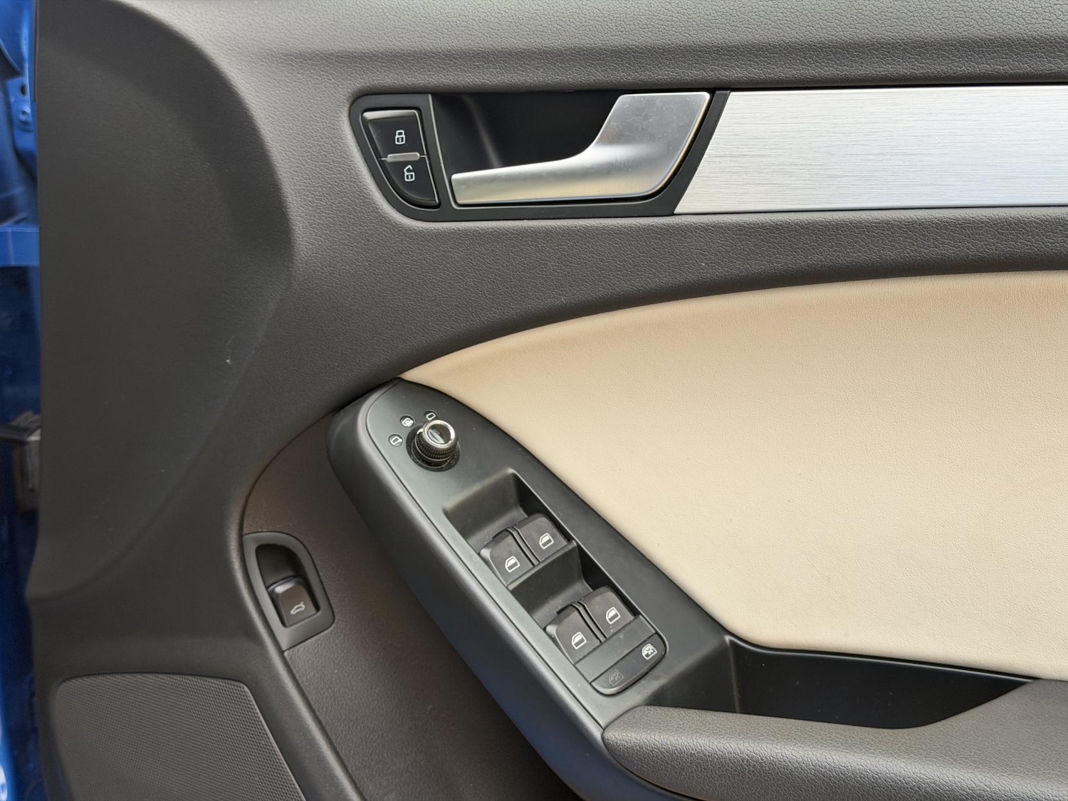 Used Audi S4 2009 for sale - 76643880: Photo 23