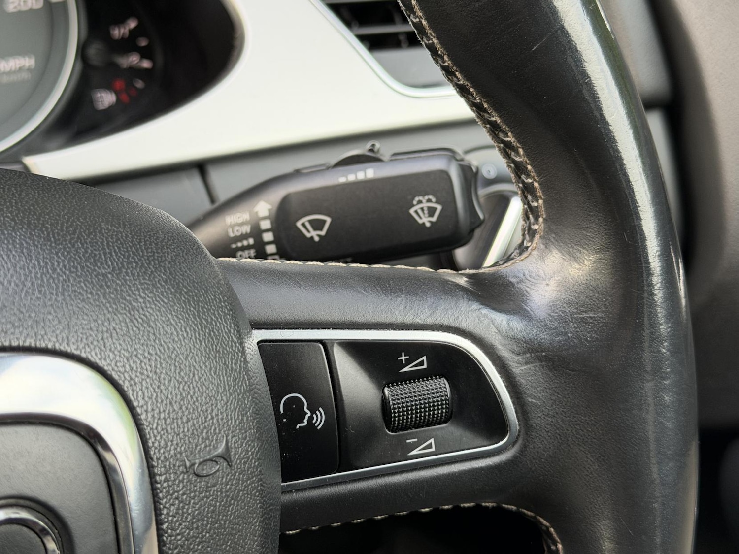 Used Audi S4 2009 for sale - 76643880: Photo 37