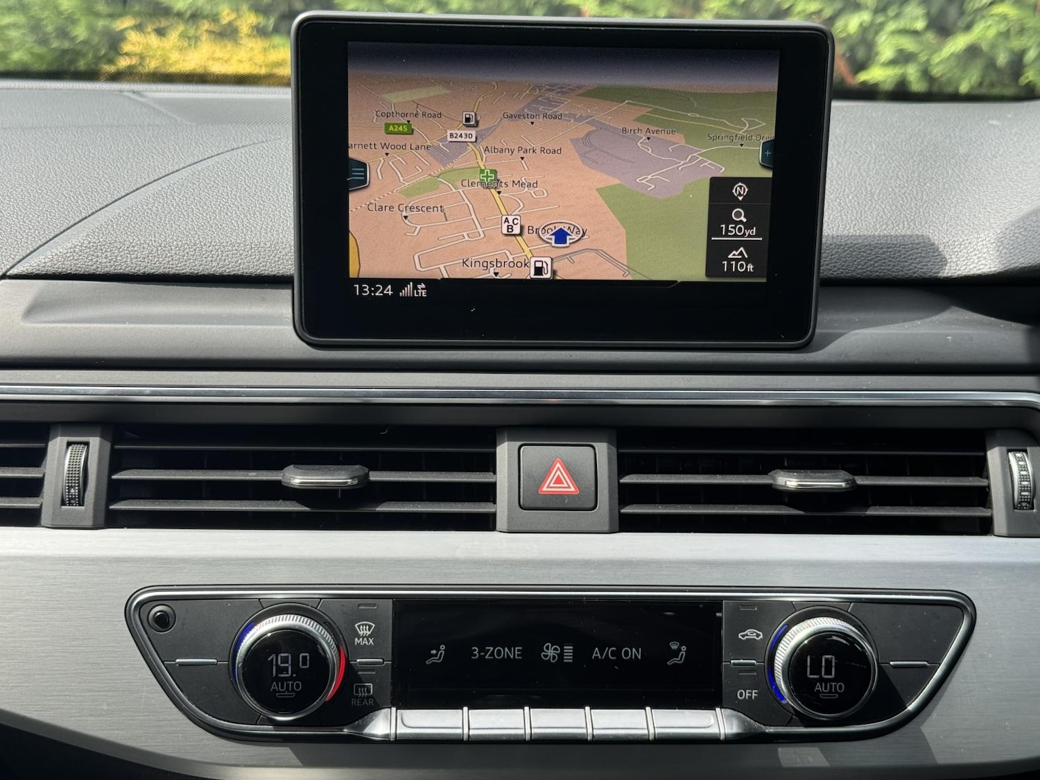Vehicle 29