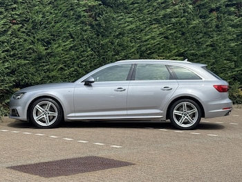 Used Audi A4 Avant 2017 for sale - 75531014: Photo