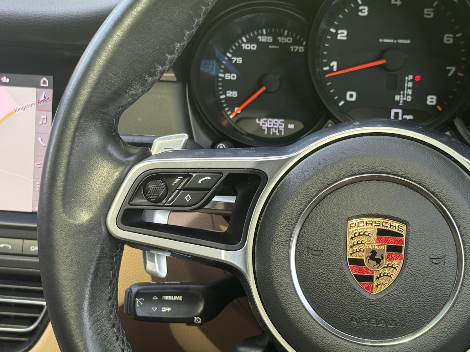 Used Porsche Macan 2020 for sale - 76925328: Photo 42