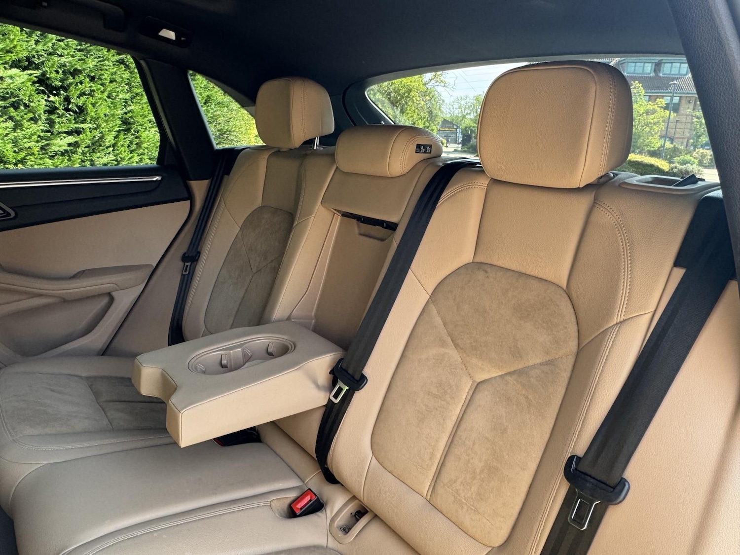 Used Porsche Macan 2020 for sale - 76925328: Photo 65