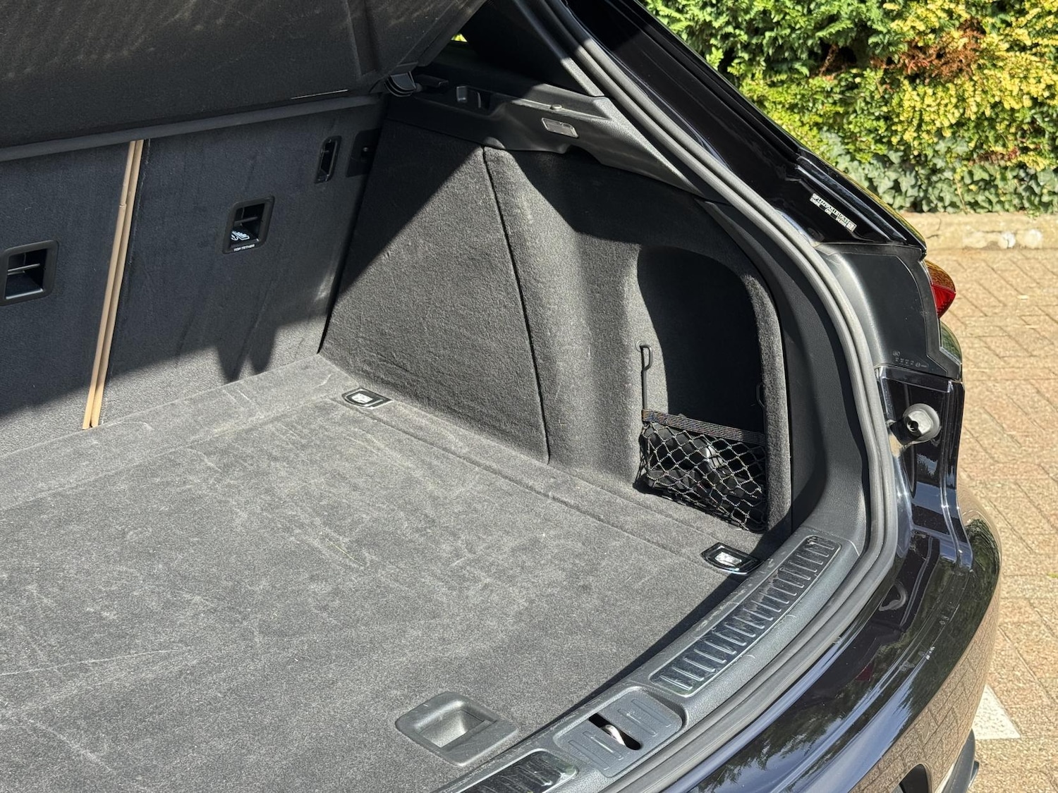 Used Porsche Macan 2020 for sale - 76925328: Photo 71