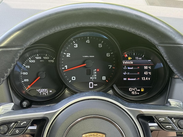 Used Porsche Macan 2020 for sale - 75675475: Photo 43