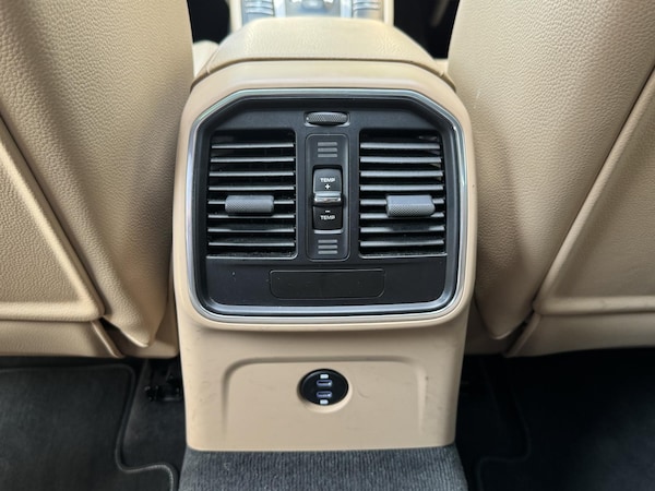 Used Porsche Macan 2020 for sale - 75675475: Photo 69