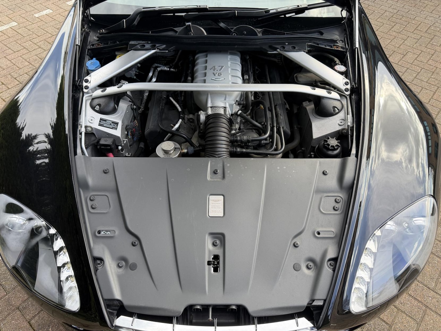 Used Aston Martin Vantage 2014 for sale - 78071671: Photo 12