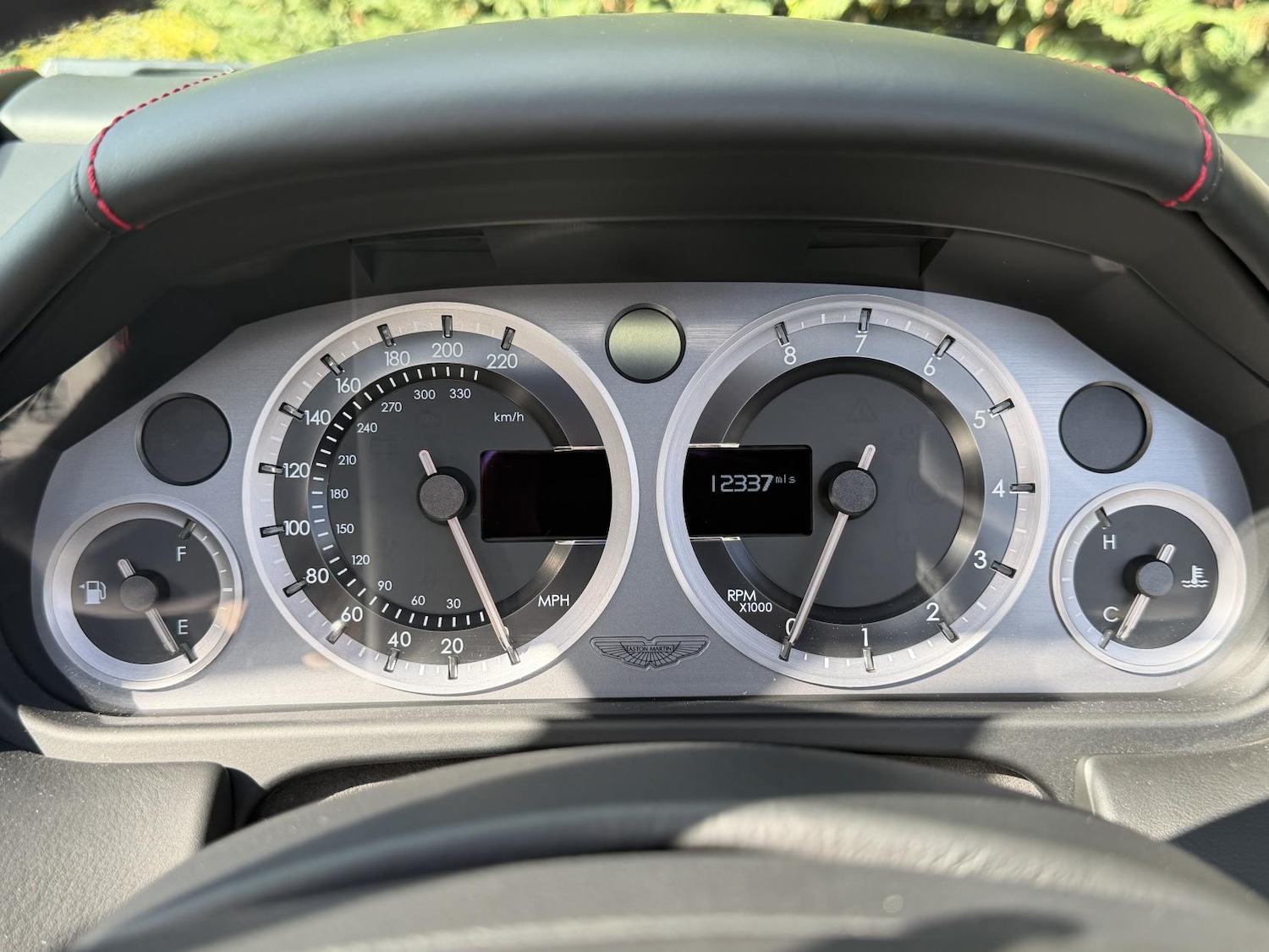 Used Aston Martin Vantage 2014 for sale - 78071671: Photo 34