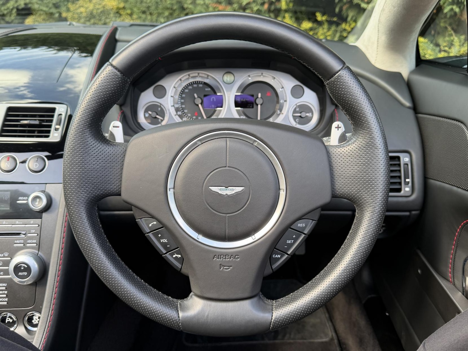 Used Aston Martin Vantage 2014 for sale - 78071671: Photo 36