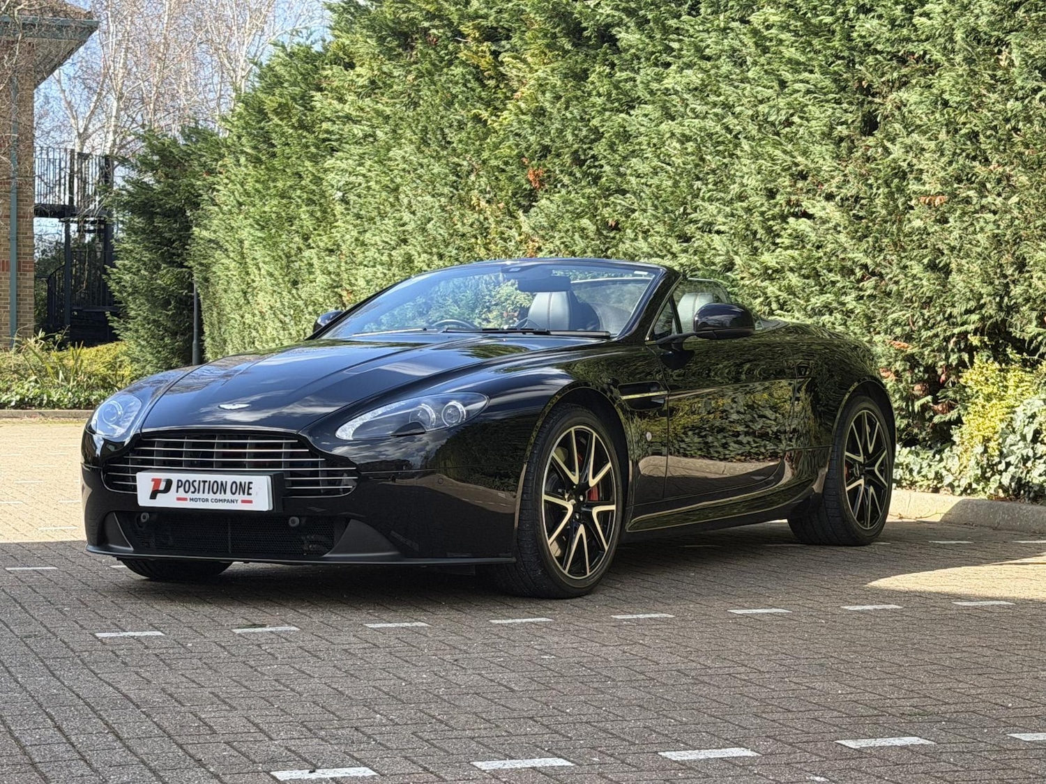Used Aston Martin Vantage 2014 for sale - 78071671: Photo 4