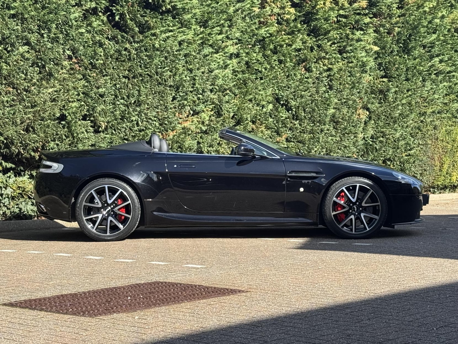 Used Aston Martin Vantage 2014 for sale - 78071671: Photo 59