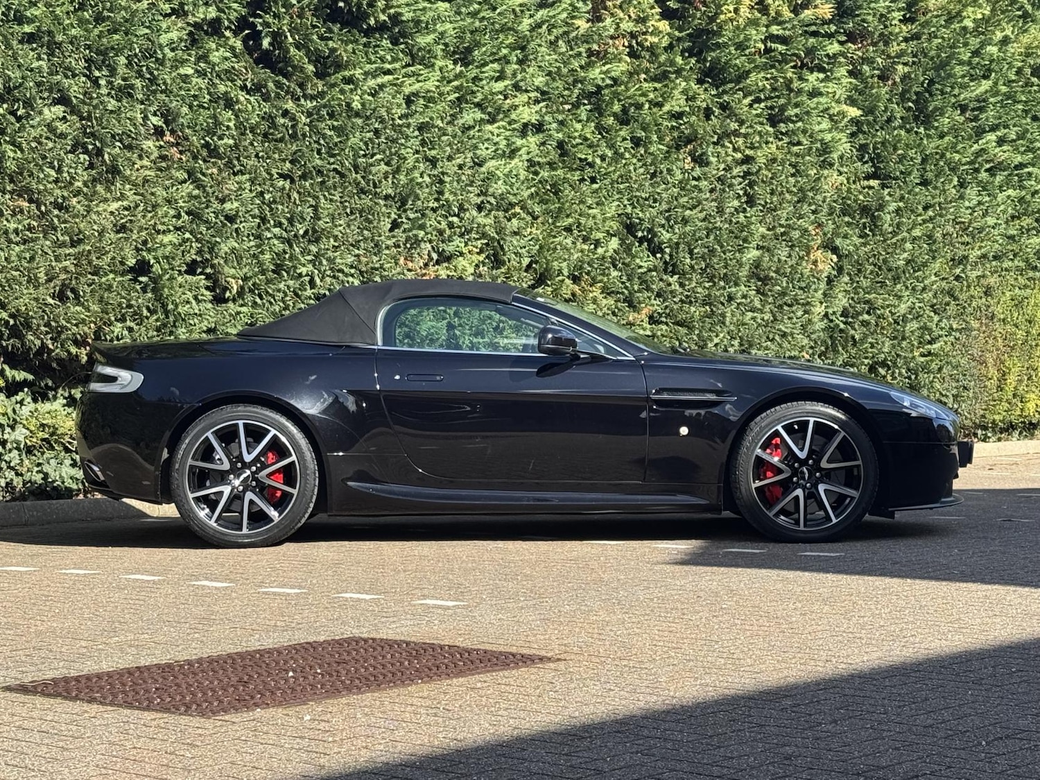 Used Aston Martin Vantage 2014 for sale - 78071671: Photo 69