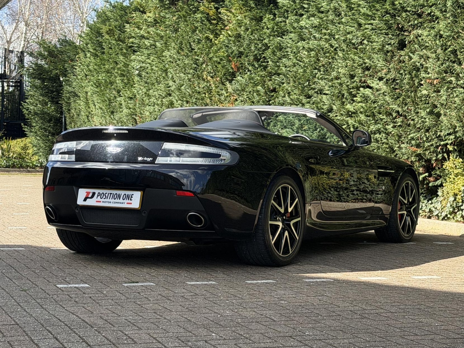 Used Aston Martin Vantage 2014 for sale - 78071671: Photo 8