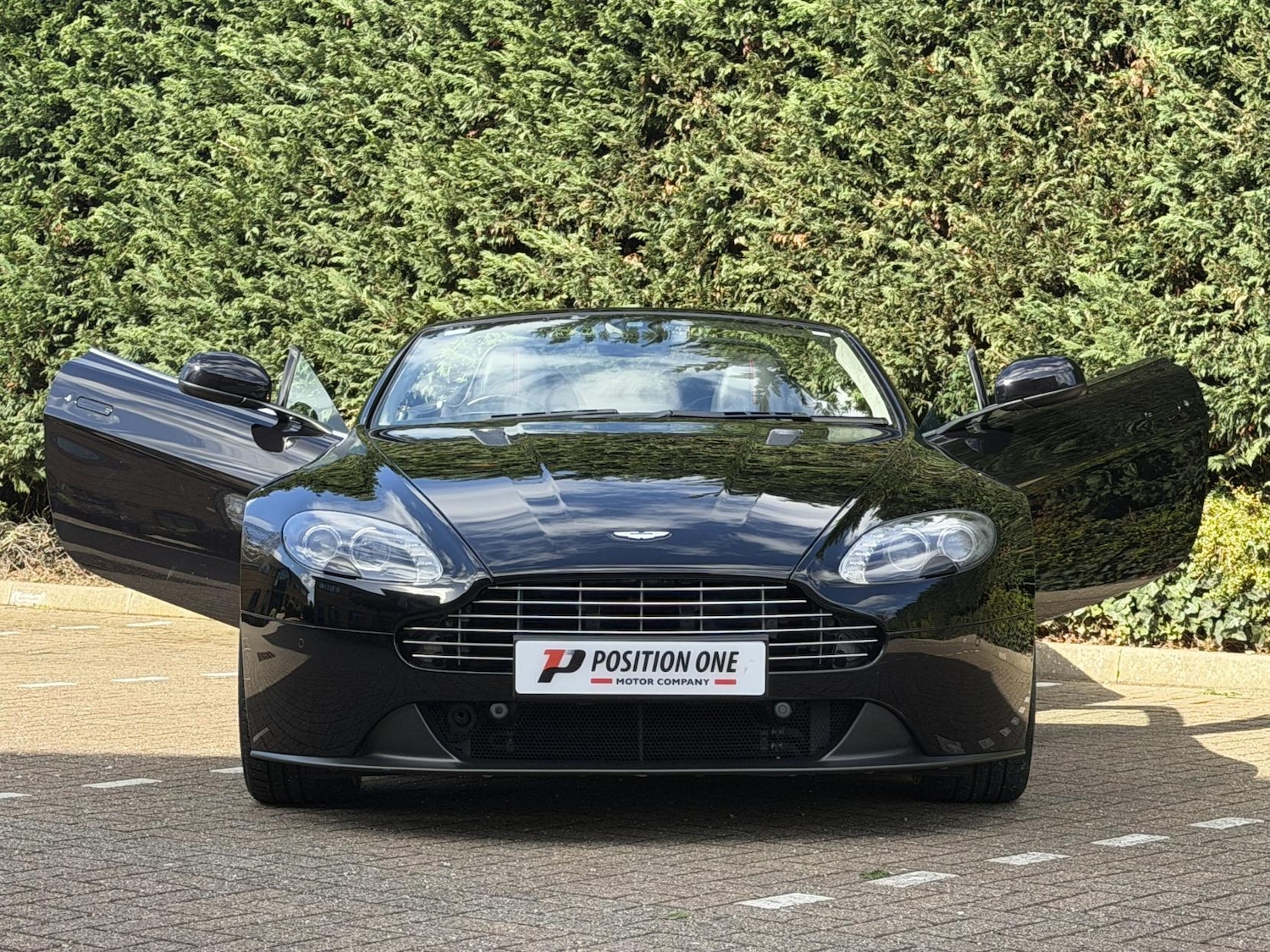 Used Aston Martin Vantage 2014 for sale - 78071671: Photo 81
