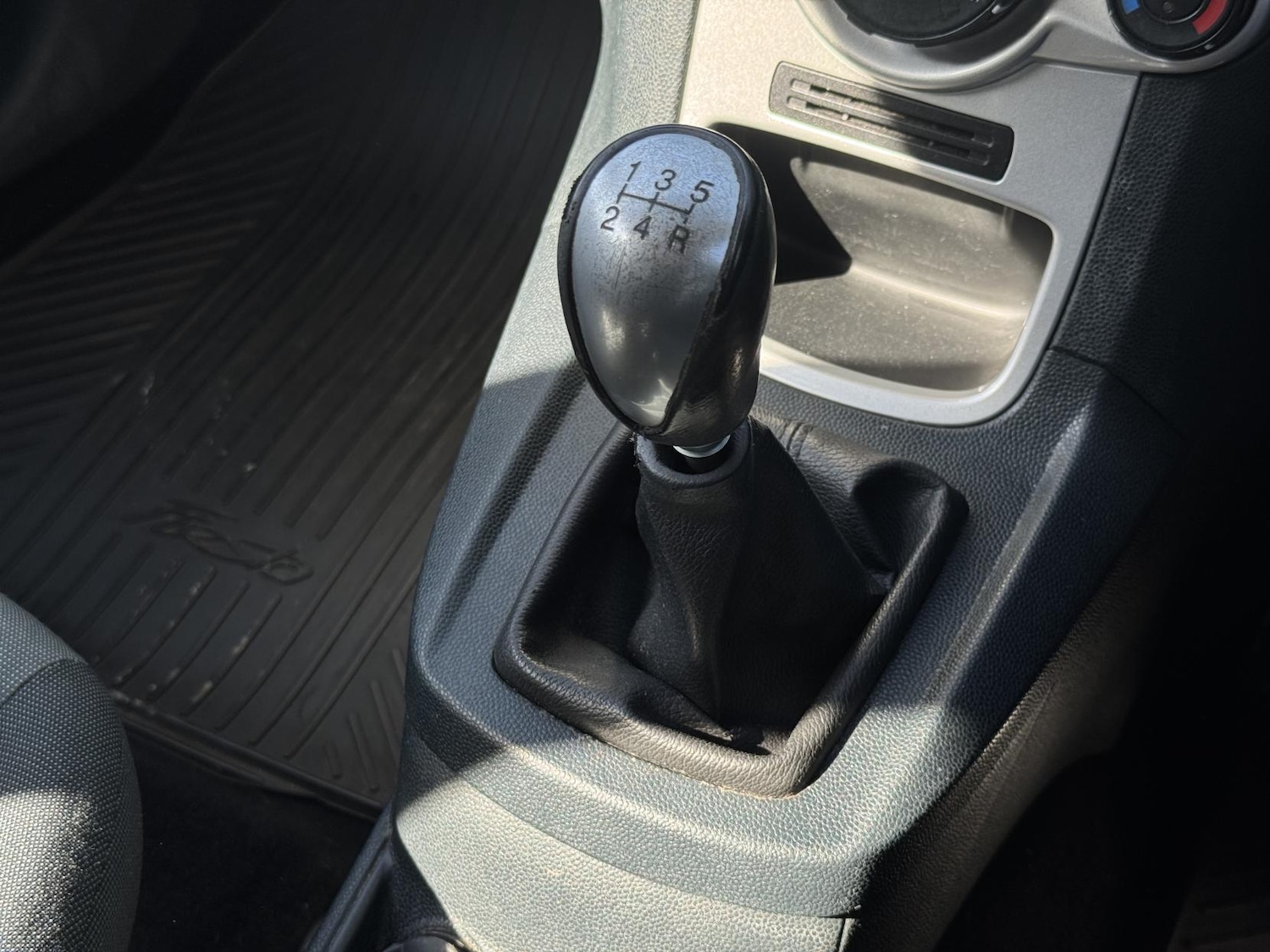 Used Ford Fiesta 2009 for sale - 78014789: Photo 27