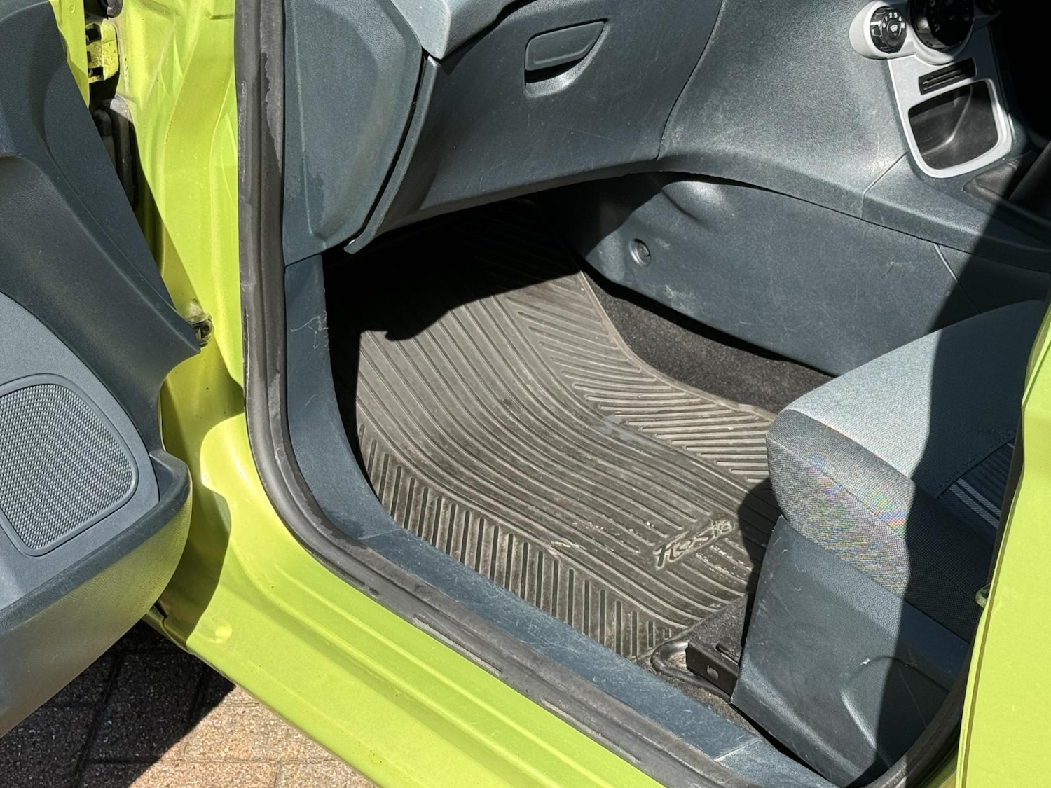 Used Ford Fiesta 2009 for sale - 78014789: Photo 37