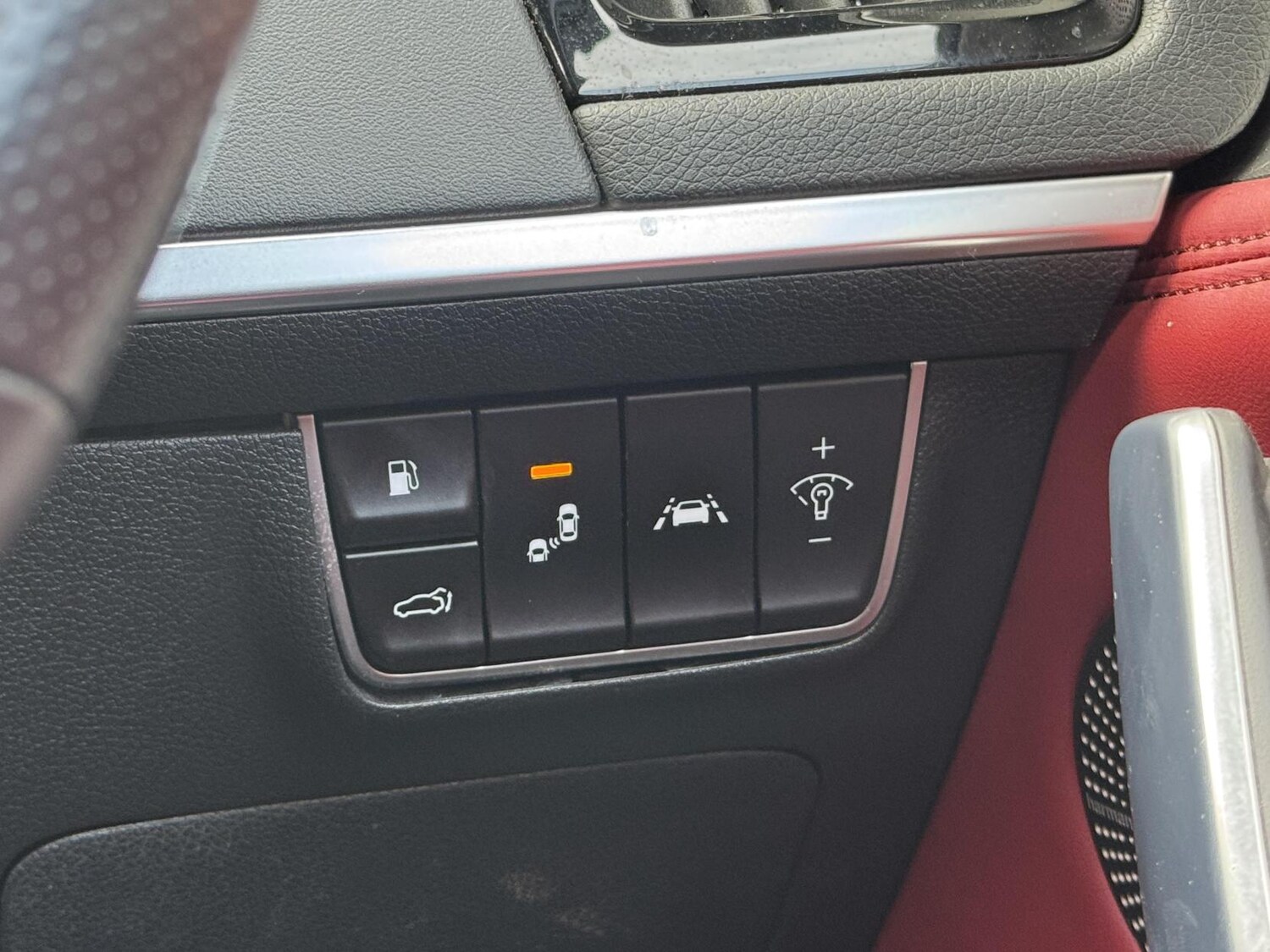 Used Kia Stinger 2018 for sale - 78067623: Photo 37