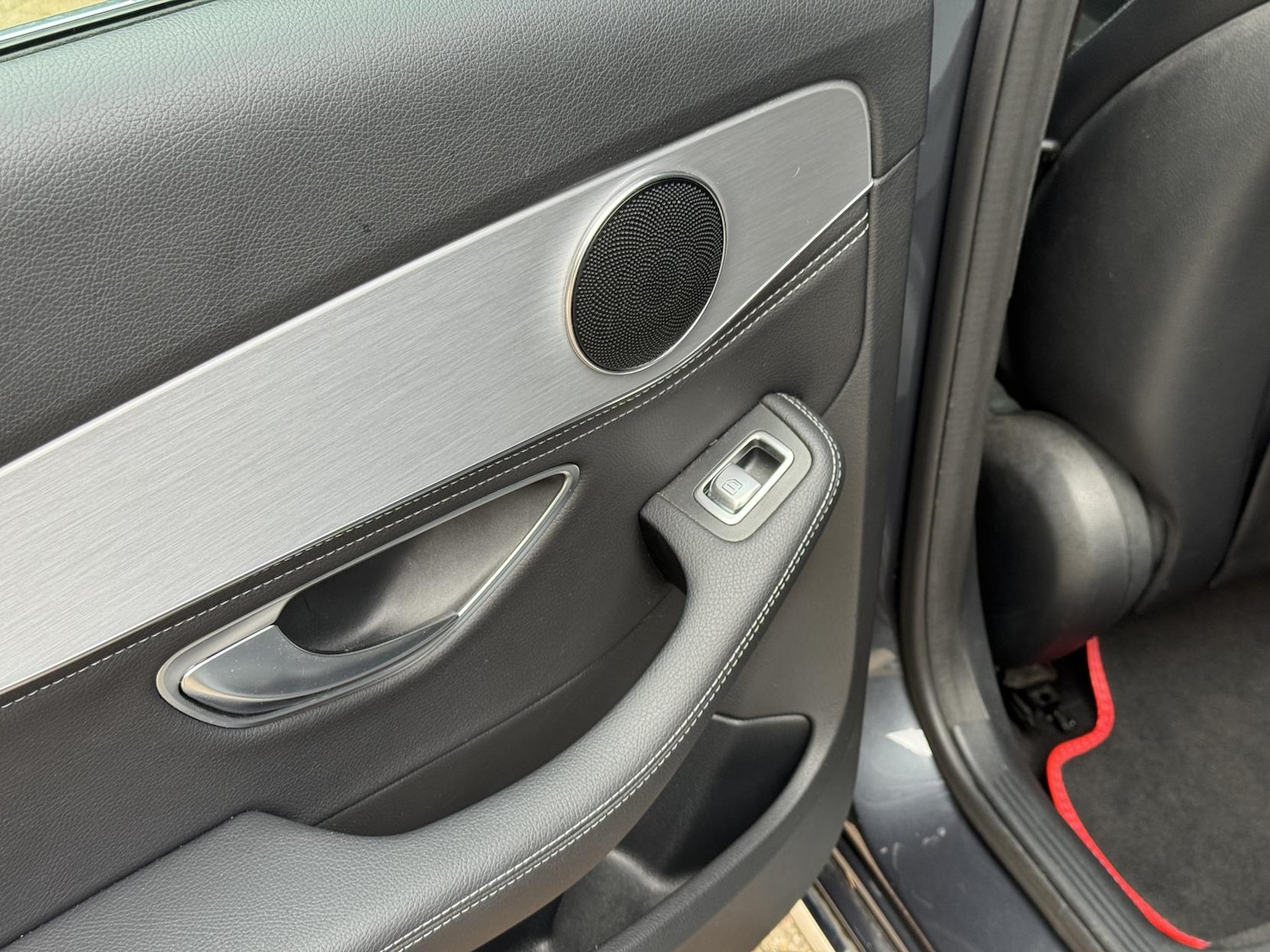 Used Mercedes-Benz C Class 2014 for sale - 76643864: Photo 52