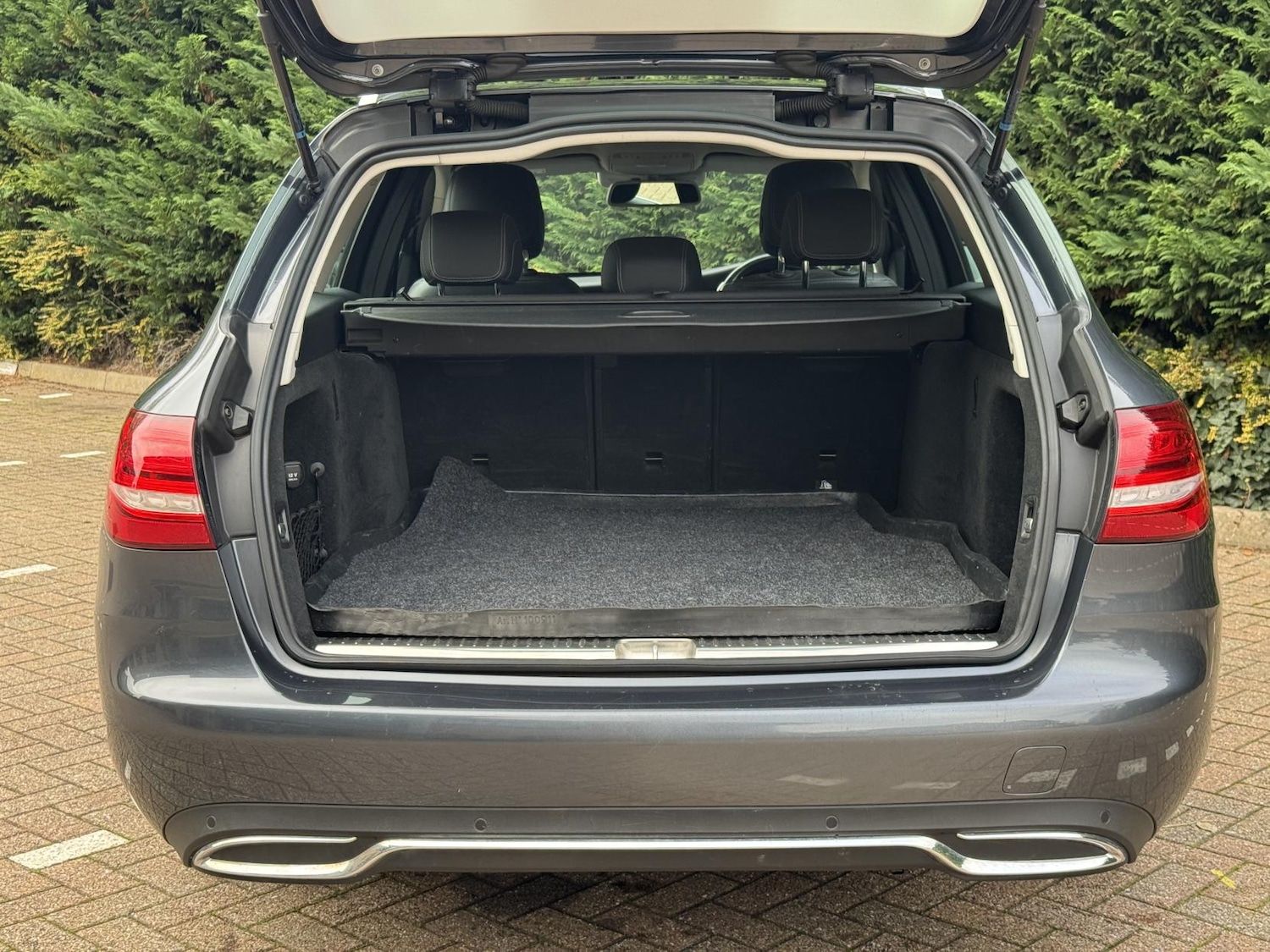 Used Mercedes-Benz C Class 2014 for sale - 76643864: Photo 57