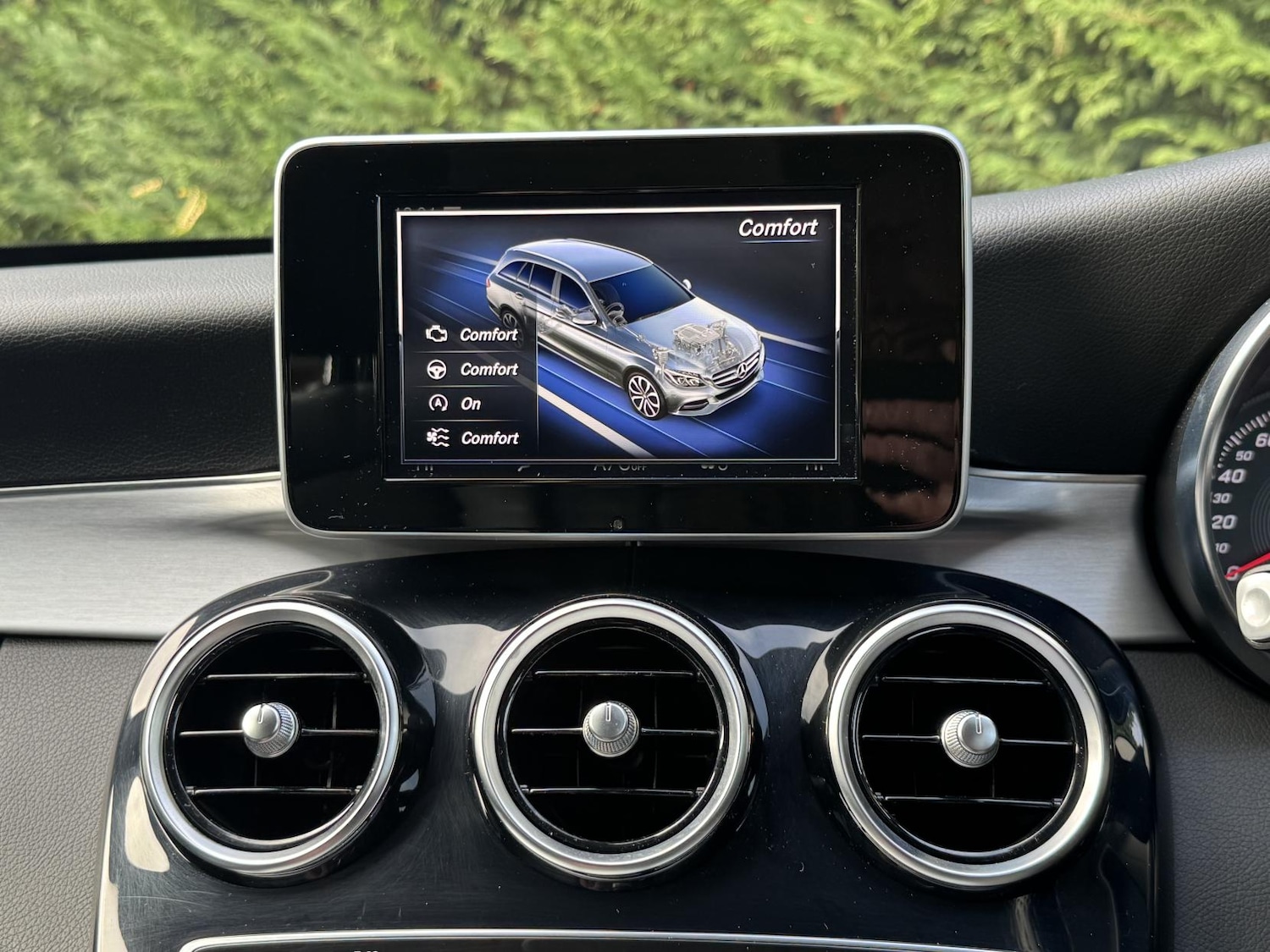 Used Mercedes-Benz C Class 2014 for sale - 76643864: Photo 63