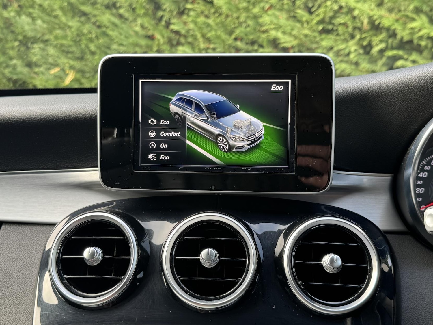 Used Mercedes-Benz C Class 2014 for sale - 76643864: Photo 64